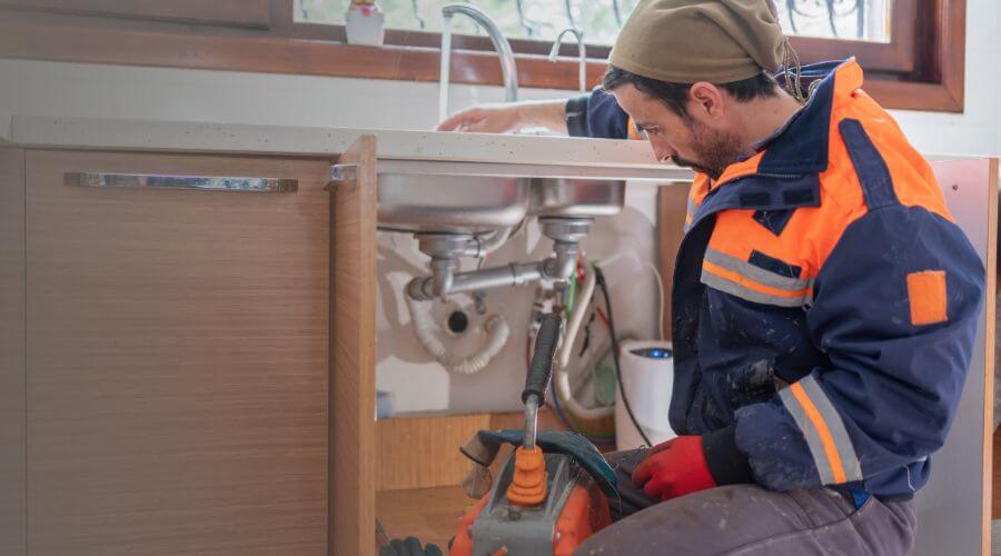 Local expert plumbing services in Bison, OK